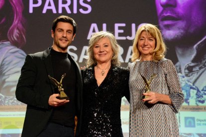 Águilas de Oro a la directora Inés París y al actor Alejo Sauras en la 34 edición del Aguilar Film Festival. -ICAL