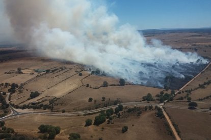 Incendio en Fuenteliante (Salamanca).- JCYL