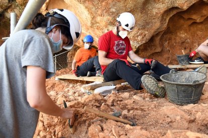 Presentación de los objetivos de la campaña de excavaciones 2021 en los yacimientos de Atapuerca. - ICAL