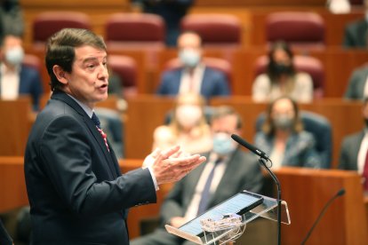 El presidente de la Junta, Alfonso Fernández Mañueco, durante su discurso en la toma de posesión.- ICAL