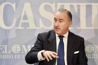 Pablo Junceda, director general adjunto del banco Sabadell, en el Club de Prensa El Mundo de Castilla y León: El sector financiero en Castilla y León. -PHOTOGENIC.