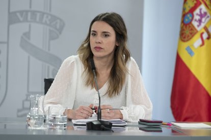 La ministra de Igualdad, Irene Montero, en la rueda de prensa posterior al Consejo de Ministros.- E. M.