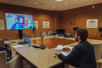 El vicepresidente de la Junta, Juan García-Gallardo, durante la reunión.- ICAL