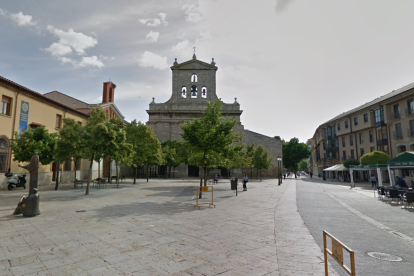 Plaza San Pablo en Palencia.- GOOGLE