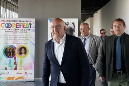 Jesús Julio Carnero, durante la presentación del concierto para visibilizar las actuaciones de la Junta en el IV Plan Director de Cooperación para el Desarrollo. ICAL