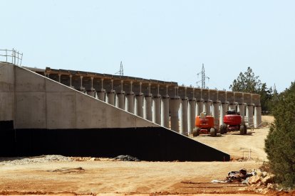 Obras en un tramo de la Autovía del Duero en Soria. MARIO TEJEDOR