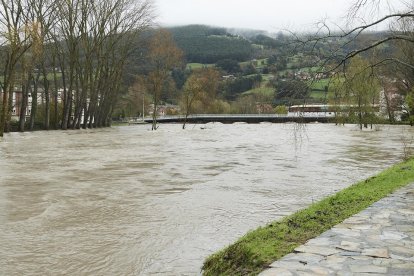 Desbordamiento del Ebro