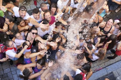 Pasacalles de el 'Chúndara' en Peñafiel. / ICAL