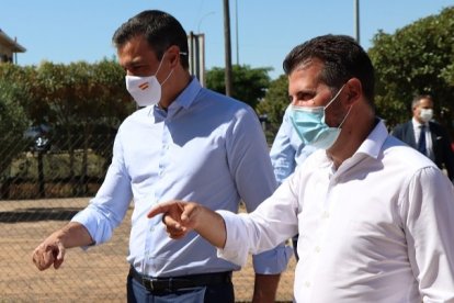 Pedro Sánchez y Luis Tudanca, el pasado mes de julio en Salamanca. ICAL