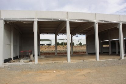 Construcción del nuevo parque de bomberos en el municipio leonés de Cistierna.- CAMPOS / DIARIO DE LEÓN