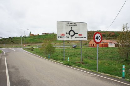 Carretera Nacional N−611. - E.M.