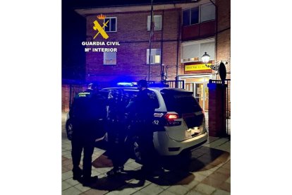 Detenido un hombre en Villaobispo de las Regueras (León) por injuriar y amenazar de muerte a sus vecinos- ICAL