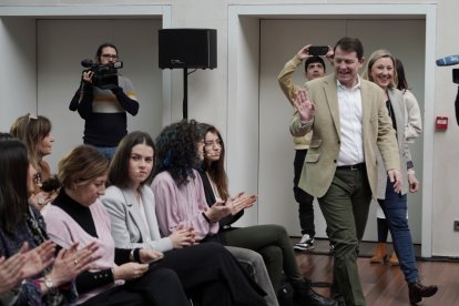 El presidente de la Junta de Castilla y León, Alfonso Fernández Mañueco, participa en el acto institucional con motivo del Día Internacional de la Mujer. ICAL