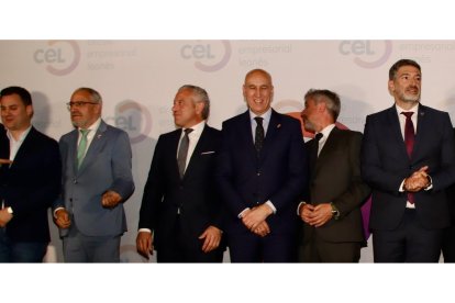 Javier Alfonso Cendón, Olegario Ramón, Nicanor Sen, José Antonio Diez, Joaquín Ramírez Cisneros y Julio César Álvarez.-ICAL