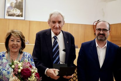 Homenaje a Luis del Olmo.