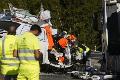 Accidente en la N-VI en Carracedelo (León)