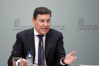 El portavoz de la Junta de Castilla y León, Carlos Fernández Carriedo, en la rueda de prensa posterior al Consejo de Gobierno.