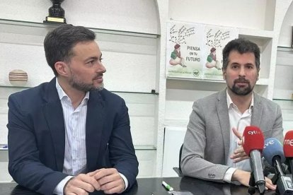 Diego Moreno y Luis Tudanca, en una imagen de archivo.