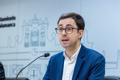 Imagen de archivo de José Luis Mateos, portavoz del Grupo Municipal Socialista en el Ayuntamiento de Salamanca