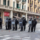 Imagen de archivo de agentes antidisturbios de la Policía Nacional en Cataluña