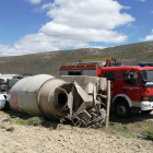 Accidente de un camión en La Riba de Escalote en el que el conductor resultó herido