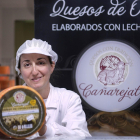 La familia Santos elabora quesos con leche cruda recién ordeñada.
