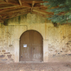 Imagen de la puerta forzada de la iglesia de Genestacio de la Vega en León