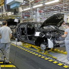 Imagen de archivo de la línea de montaje de la fábrica de Renault en Valladolid