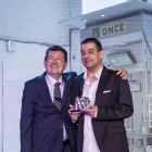 La ONCE premia al mejor vendedor del cupón de Castilla y León de este año, Victoriano Sutil Malillos de Zamora