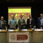 Corchado, en el centro, en las Jornadas Científicas de la Sociedad Española para el Estudio del Patrimonio Histórico Educativo.