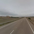 N-611 a la altura de Fuentes de Valdepero, donde tuvo lugar el accidente.