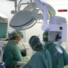 Interior de un quirófano durante una intervención