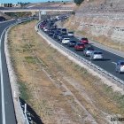 Retenciones en la AP-1 a la altura de Briviesca, Burgos