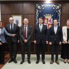 El presidente de la Junta de Castilla y León, Alfonso Fernández Mañueco, y la consejera de Educación, Rocío Lucas, mantienen un encuentro con los rectores de las universidades públicas de la Comunidad.