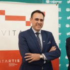 El presidente de Cajamar, Eduardo Baamonde, y el presidente de Vitartis, Santiago Miguel, presentan la Estrategia para el fortalecimiento de la industria alimentaria de Castilla y León
