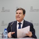 El portavoz de la Junta de Castilla y León, Carlos Fernández Carriedo, durante la rueda de prensa posterior al Consejo de Gobierno.