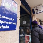 Administración de lotería de la calle Hernando de Acuña