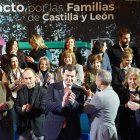 Alfonso Fernández Mañueco, preside el acto de firma del Pacto Social por las familias de Castilla y León. ICAL
