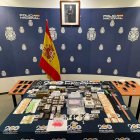 Imagen de todo lo incautado a un grupo dedicado al tráfico de drogas en Palencia.