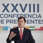 El presidente de la Junta de Castilla y León, Alfonso Fernández Mañueco, tras participar en la XXVIII Conferencia de Presidentes Autonómicos.