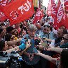 Carlos Martínez en la manifestación contra el cierre de Azucarera en La Bañeza.