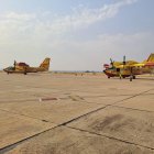 Los dos aviones-cisterna del Mecanismo Europeo de Protección Civil aterrizan en Matacán (Salamanca)