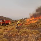 Bomberos forestales de la Generalitat de Valencia colaboran en la extinción de los incendios de Yeres e Igüeña, en León