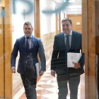 El consejero de Economía y Hacienda y portavoz, Carlos Fernández Carriedo, comparece en rueda de prensa posterior al Consejo de Gobierno.