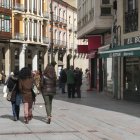 Zona comercial de la calle Mayor de Palencia.