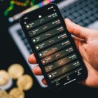 Cartera de criptomonedas en un móvil.