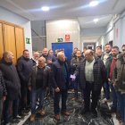 los comuneros de la Comunidad de Regantes del Páramo Bajo en la sede de la
Confederación Hidrográfica del Duero