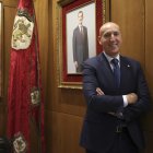 Archivo - El alcalde de León, José Antonio Diez Díaz, posa durante una entrevista para Europa Press.