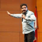 Alvise Pérez durante su intervención en un acto electoral este domingo