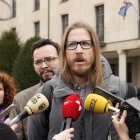 El portavoz de Podemos, Pablo Fernández, en una imagen de archivo durante la campaña electoral.
